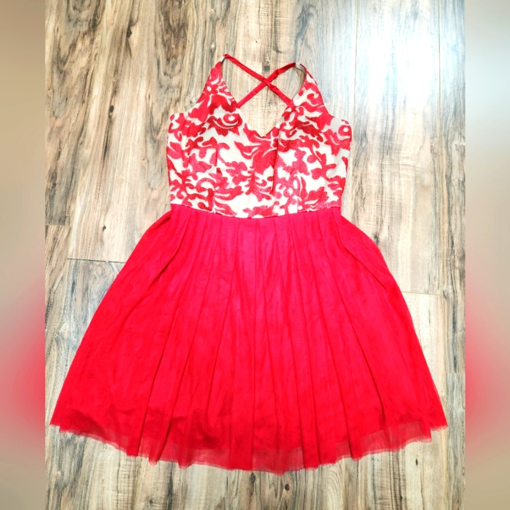 Nights be teeze me red dress size 13